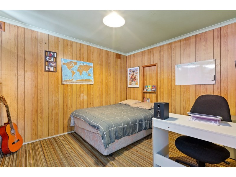 102 Excelsior Drive, Frankston North VIC 3200