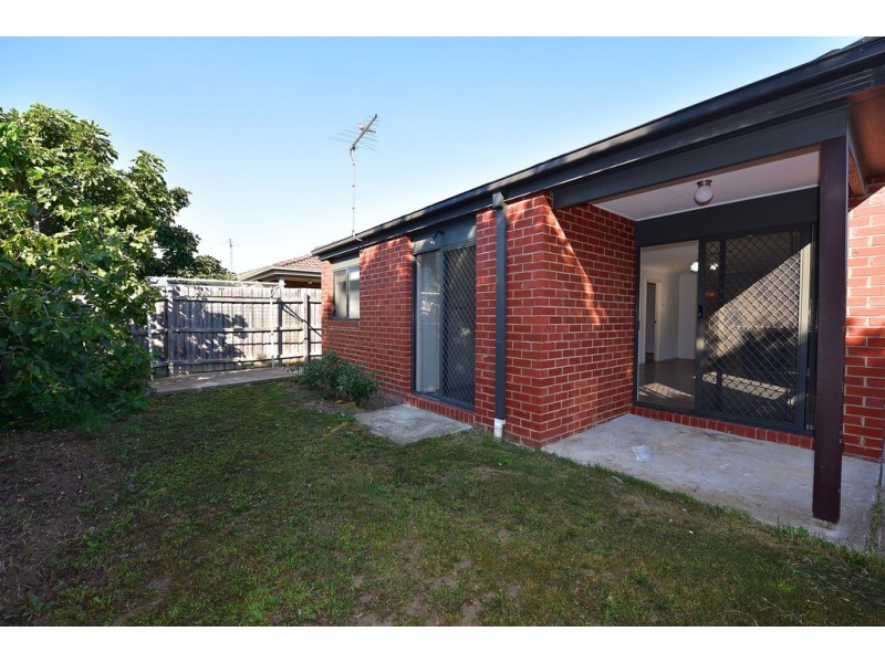 14 Lewin Street, Carrum Downs VIC 3201
