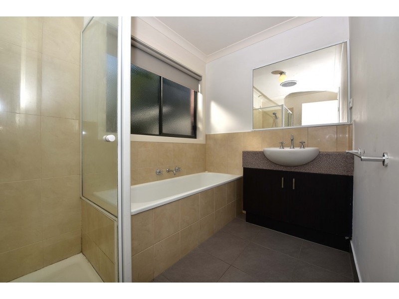 14 Lewin Street, Carrum Downs VIC 3201