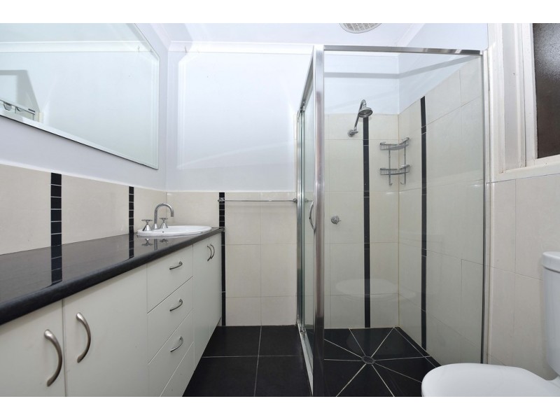 4 Brolga Court, Carrum Downs VIC 3201