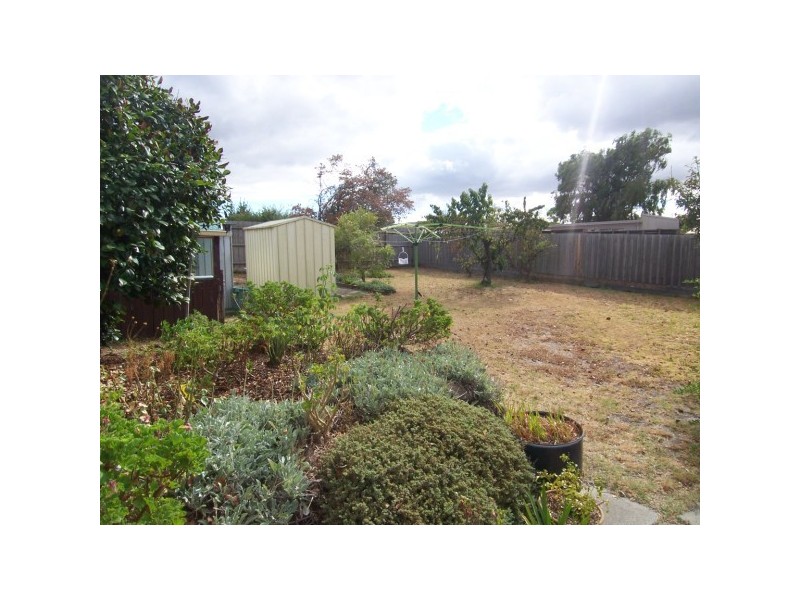 63 Centenary Street, Seaford VIC 3198