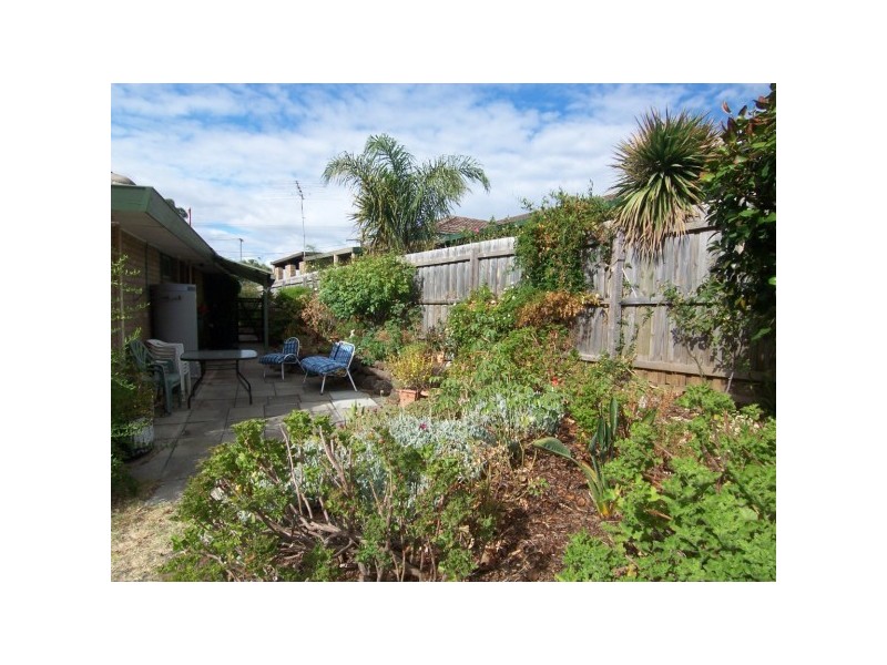 63 Centenary Street, Seaford VIC 3198