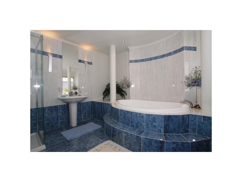 1 Waterways Boulevard, Waterways VIC 3195