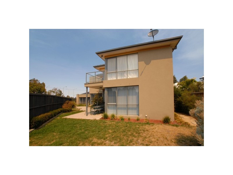 1 Waterways Boulevard, Waterways VIC 3195