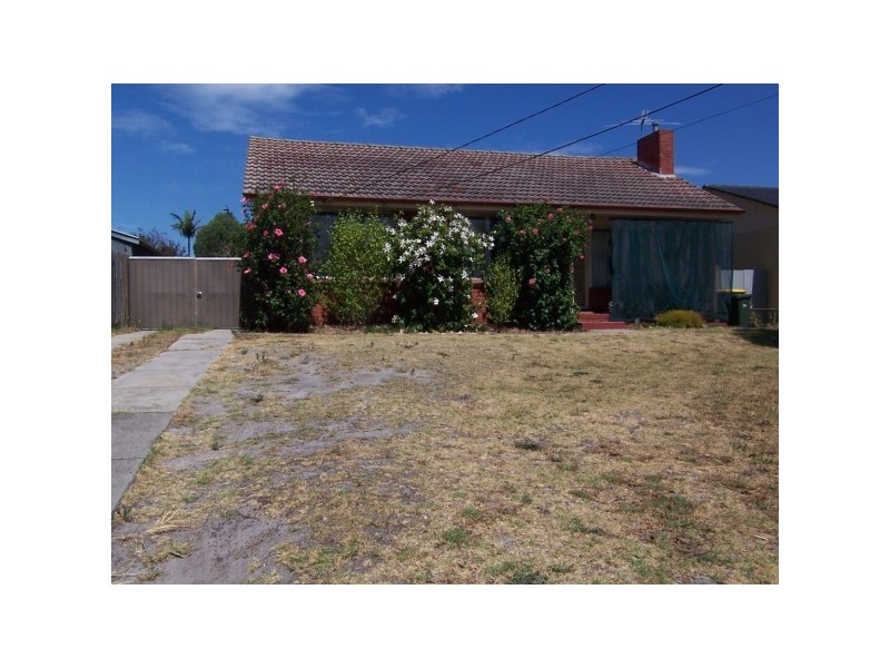 74 Forest Drive, Frankston North VIC 3200