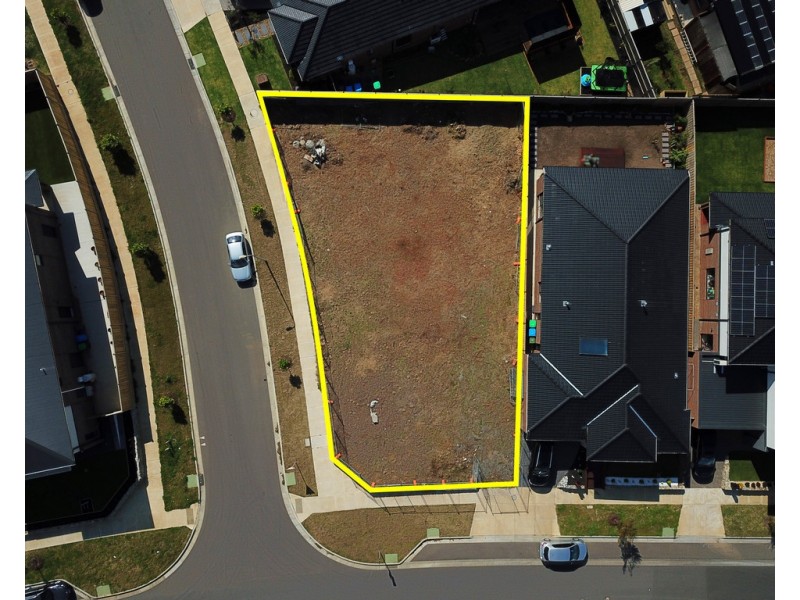 57 Waterman Drive, Clyde VIC 3978