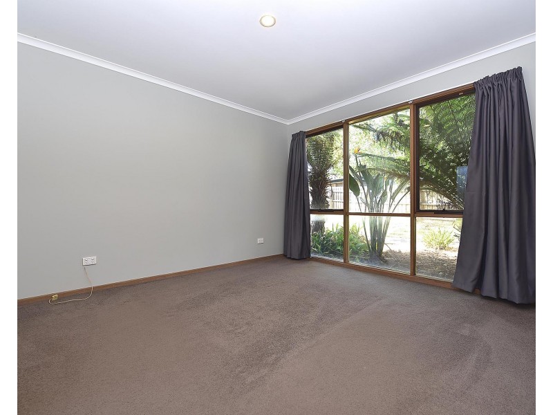 7 Kyrie Court, Carrum Downs VIC 3201