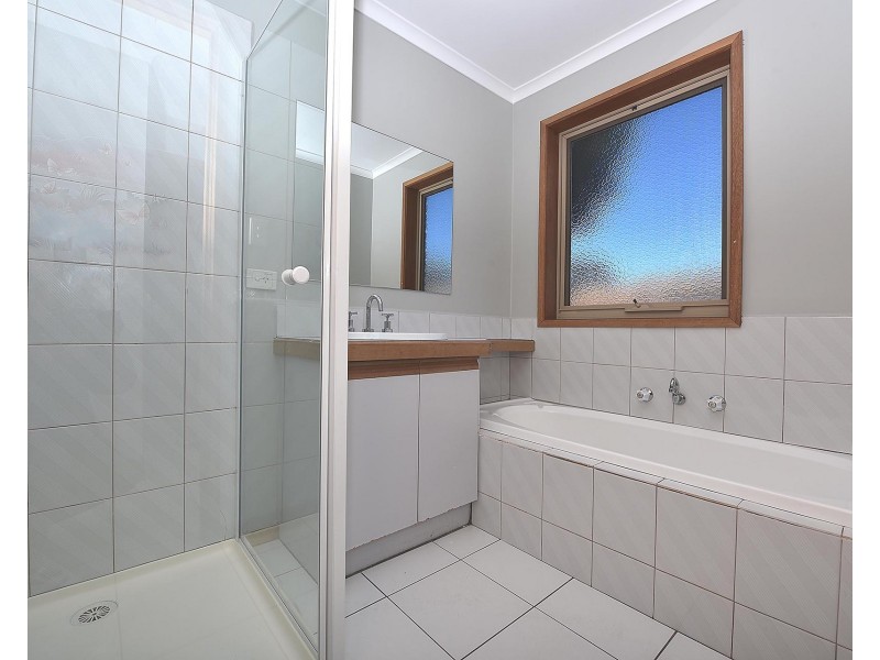 7 Kyrie Court, Carrum Downs VIC 3201