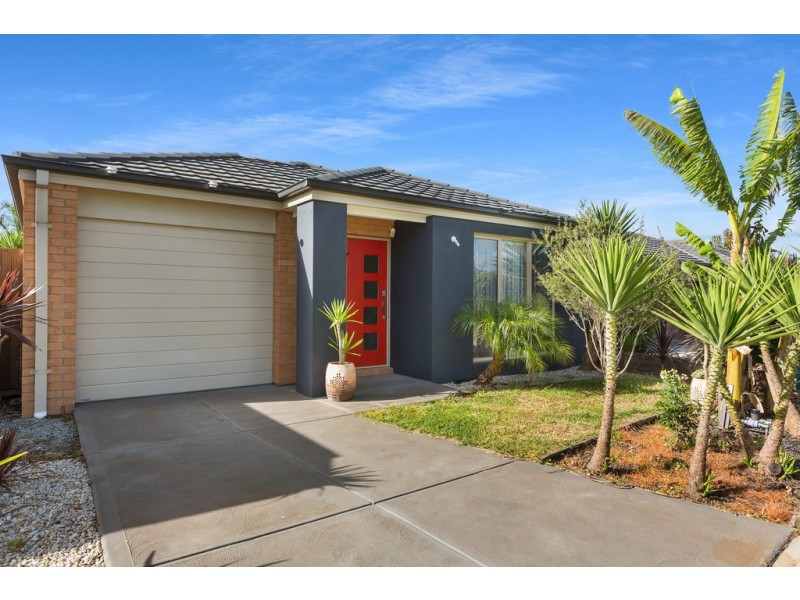 10 Heathfield Lane, Officer VIC 3809
