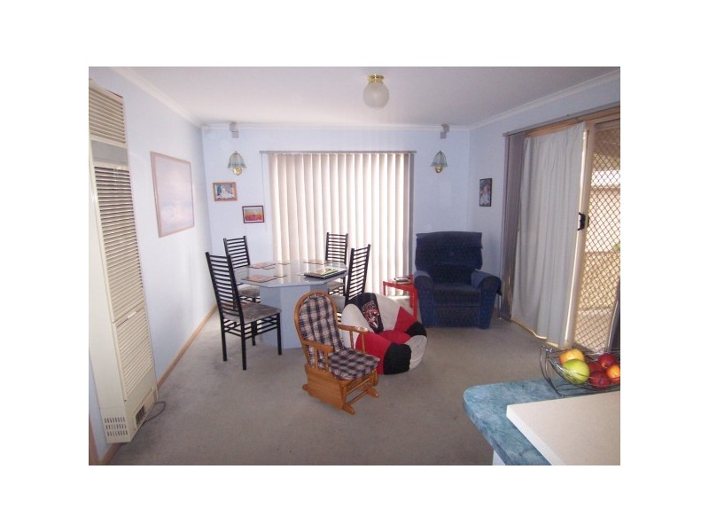 8 Prasino Court, Carrum Downs VIC 3201