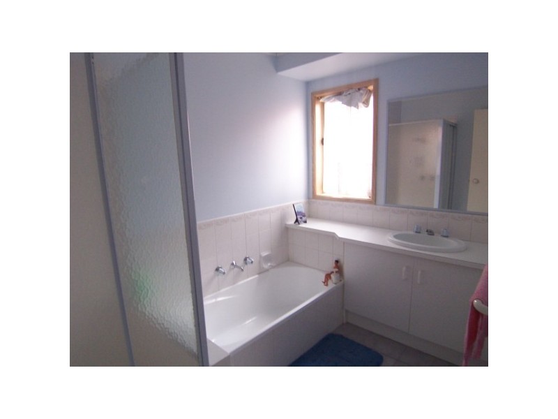 8 Prasino Court, Carrum Downs VIC 3201