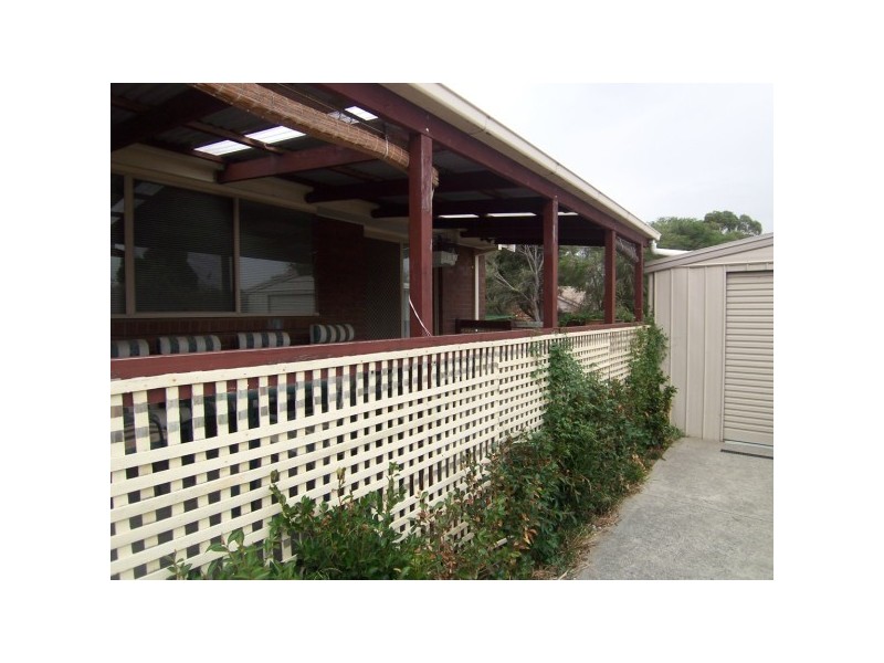 8 Prasino Court, Carrum Downs VIC 3201