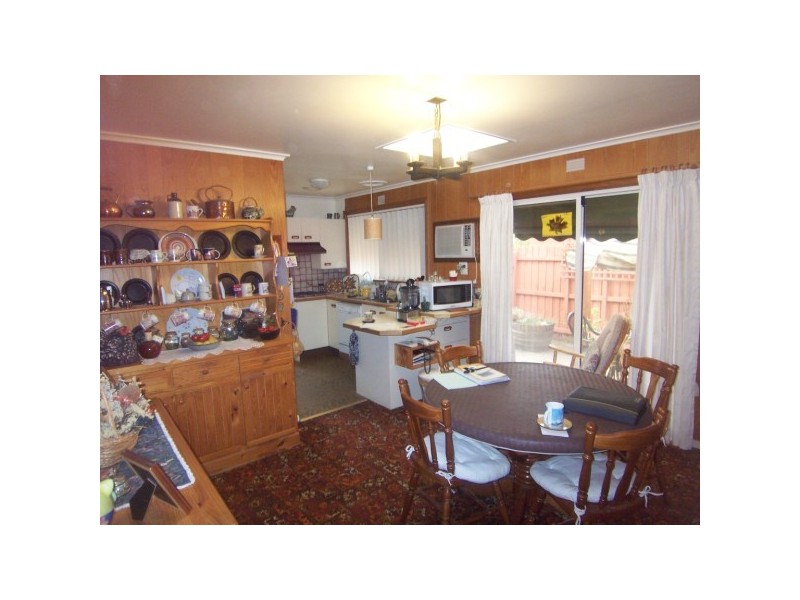 28 Selsey Street, Seaford VIC 3198