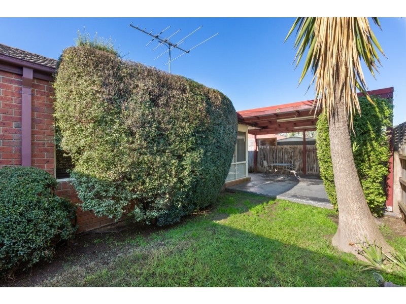 11 Parkside Mews, Cranbourne West VIC 3977