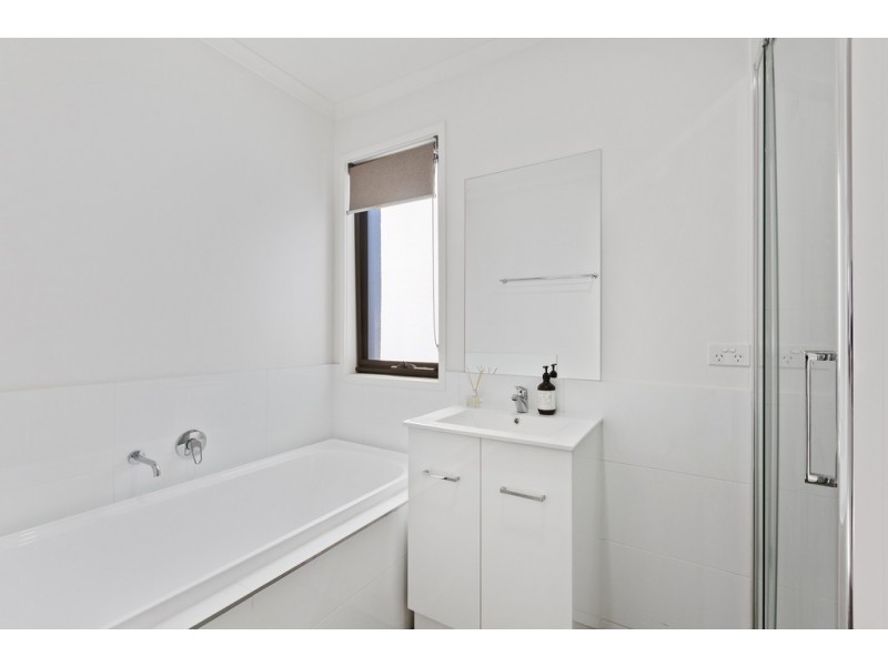 6/27 McCormicks Road, Carrum Downs VIC 3201