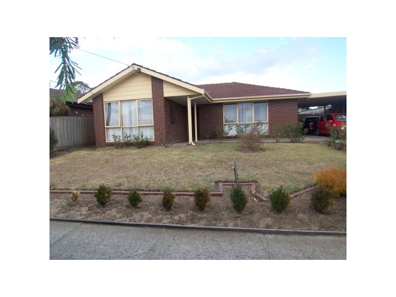 30 Greenwood Drive, Carrum Downs VIC 3201