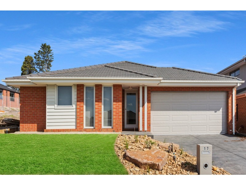 17 Frost Street, Carrum Downs VIC 3201