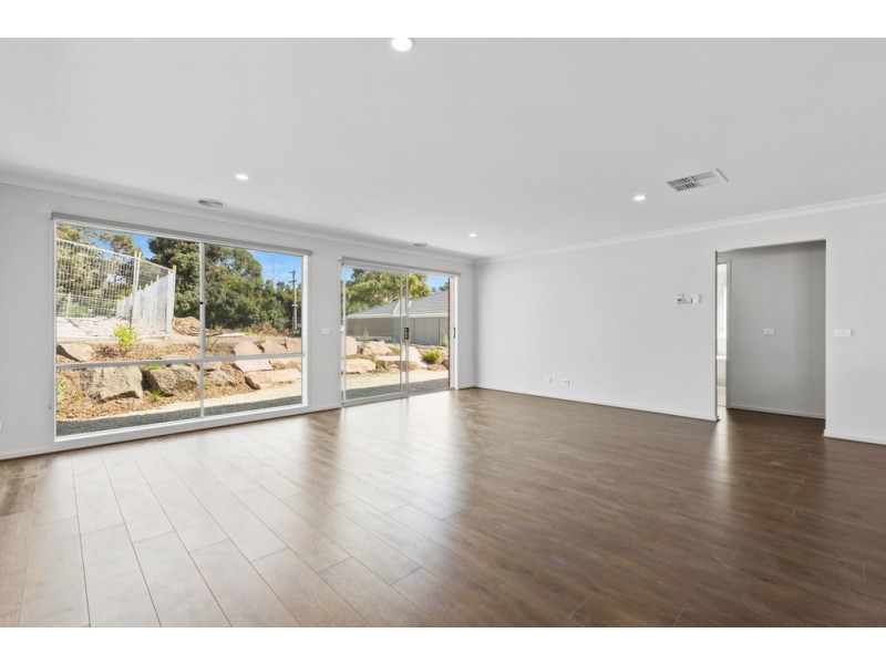 17 Frost Street, Carrum Downs VIC 3201