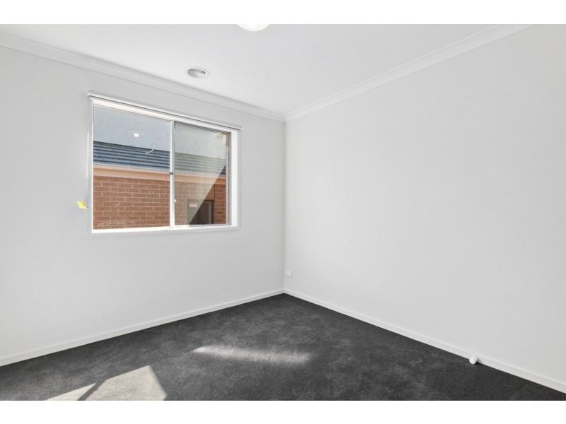 17 Frost Street, Carrum Downs VIC 3201