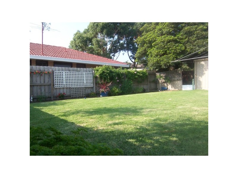 11 Clarke Street, Frankston VIC 3199