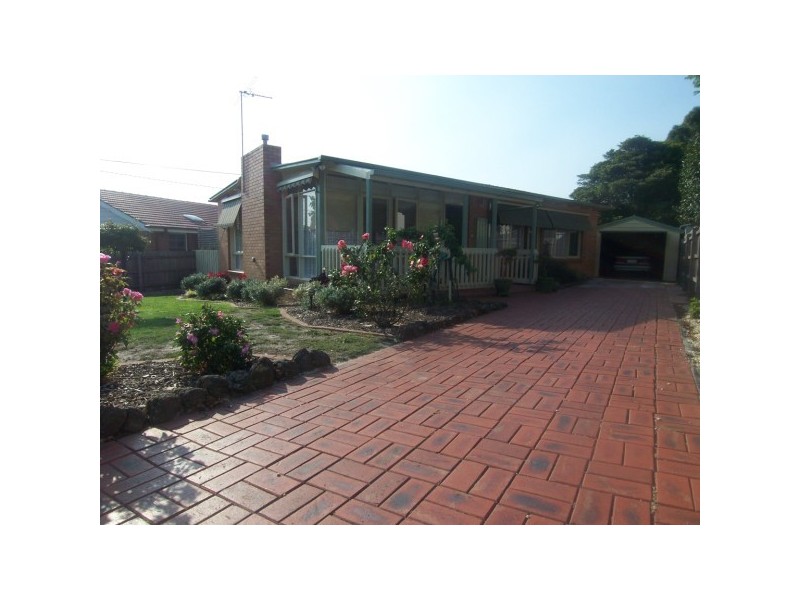 11 Clarke Street, Frankston VIC 3199