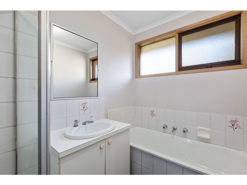 2 Rainbow Court, Pearcedale VIC 3912