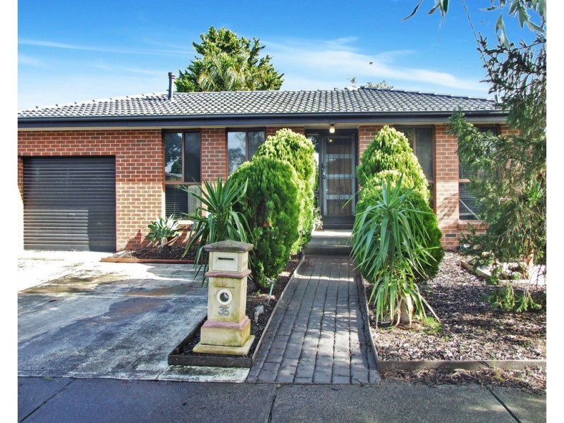35 Stornoway Drive, Baxter VIC 3911