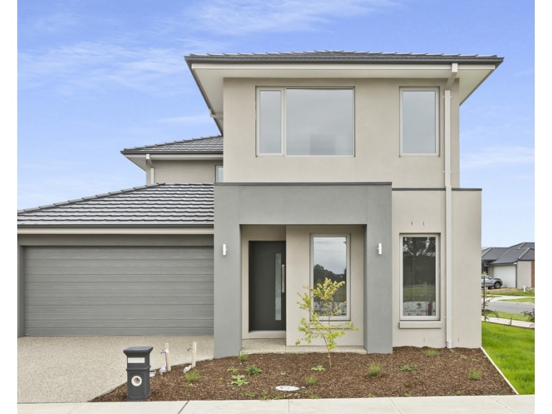 1 Abacus Lane, Cranbourne South VIC 3977