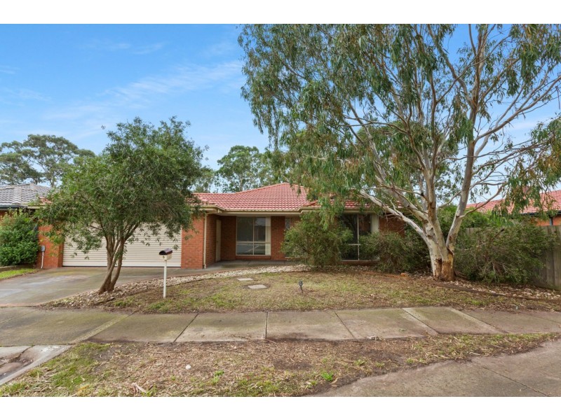 25 Natisone Place, Skye VIC 3977