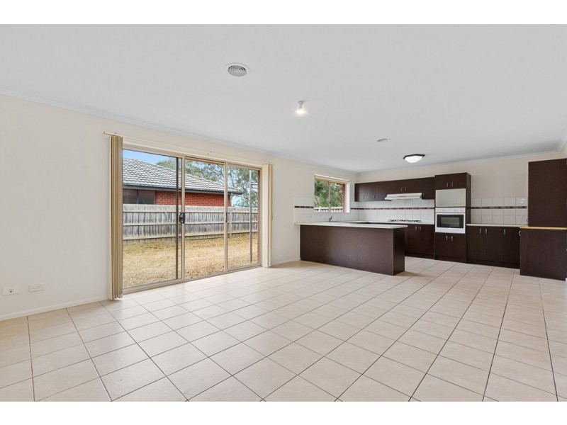 25 Natisone Place, Skye VIC 3977