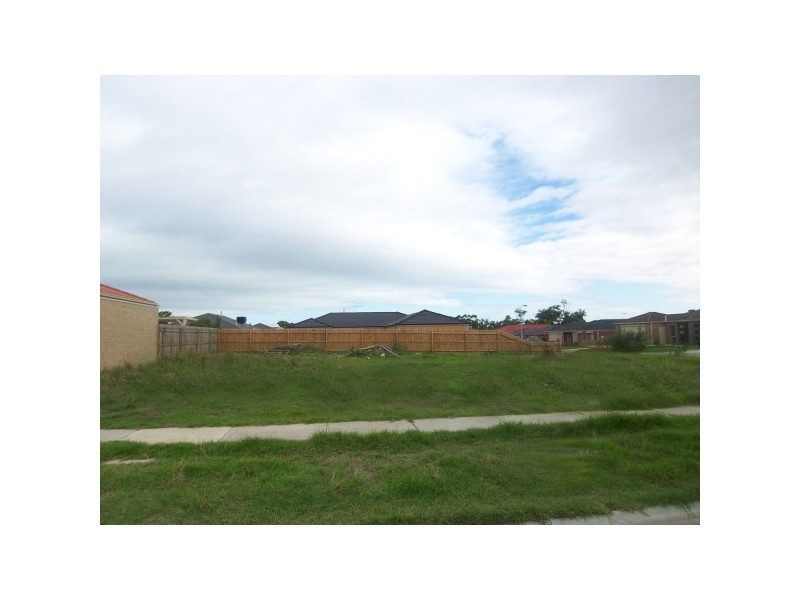 45 Spencer Drive, Carrum Downs VIC 3201