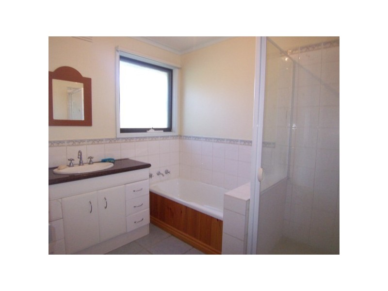 52 Paddington Avenue, Carrum Downs VIC 3201