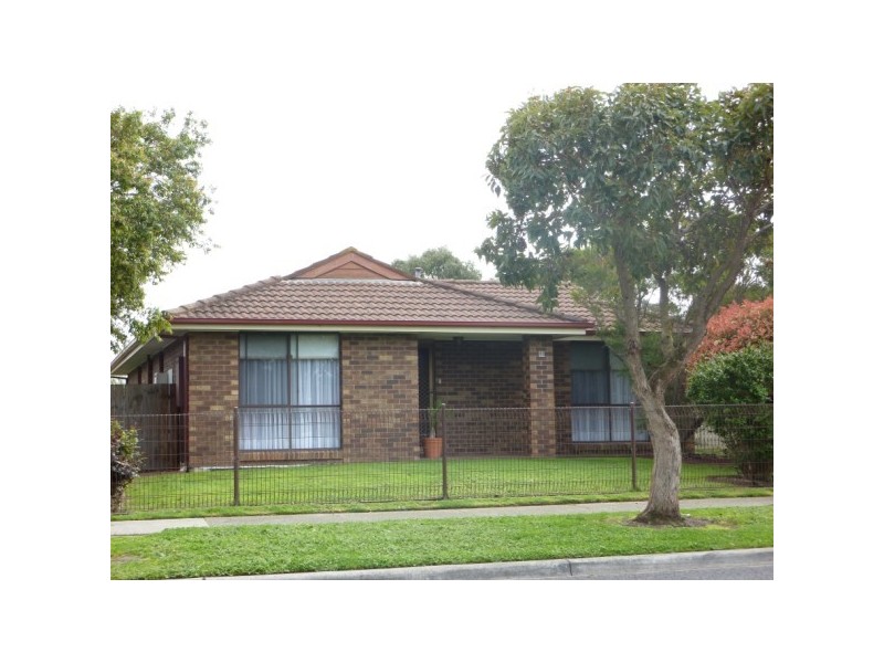 49 Lyrebird Drive, Carrum Downs VIC 3201