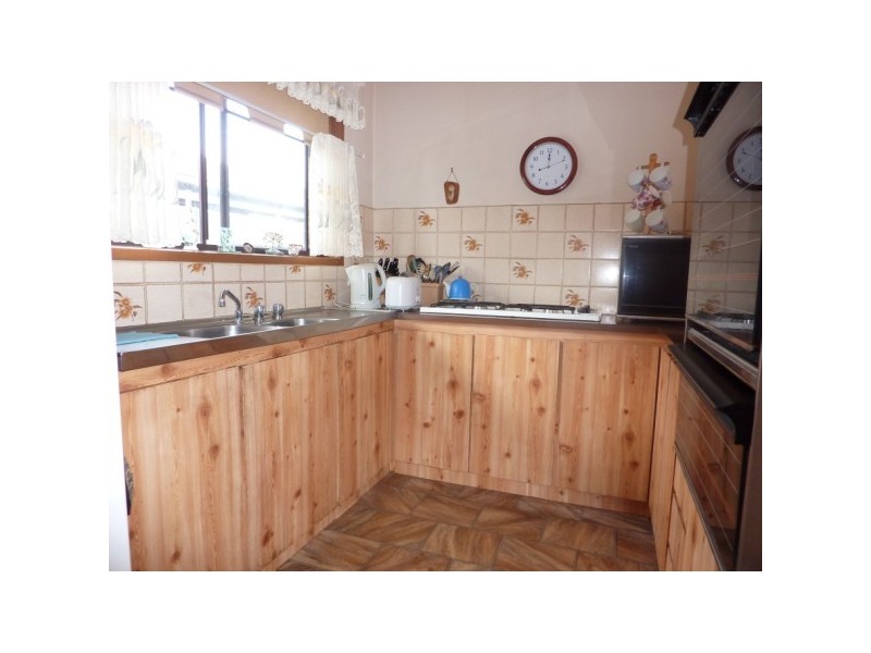 49 Lyrebird Drive, Carrum Downs VIC 3201