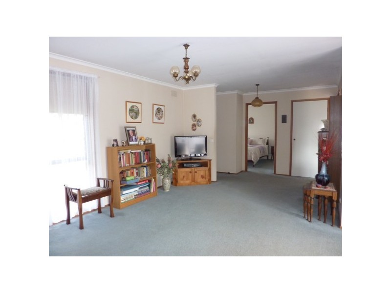 49 Lyrebird Drive, Carrum Downs VIC 3201