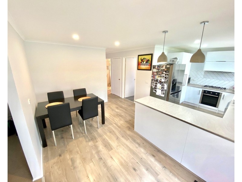15 Dunrobin Court, Carrum Downs VIC 3201