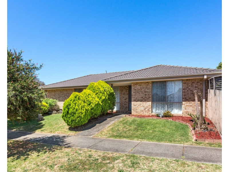 8 Nicholas Court, Carrum Downs VIC 3201