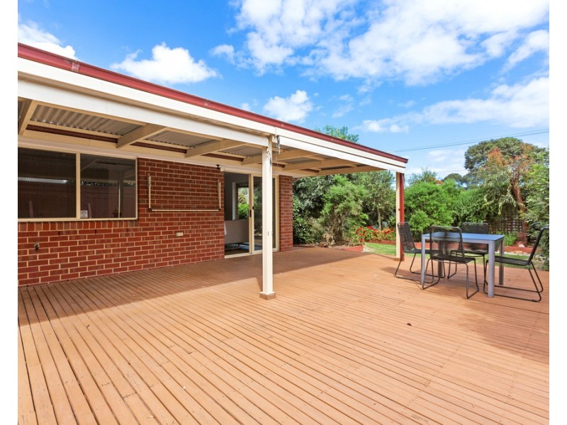 16 McDonald Street, Skye VIC 3977