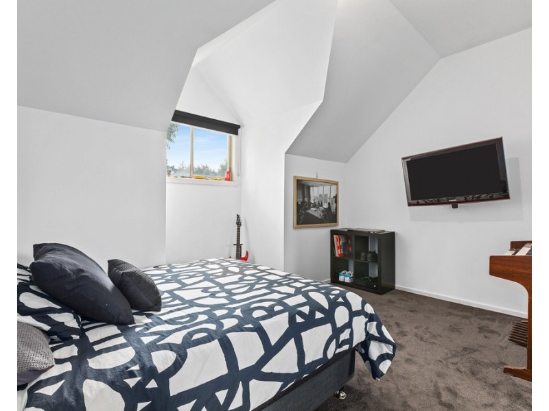 2 Bethune Court, Seaford VIC 3198