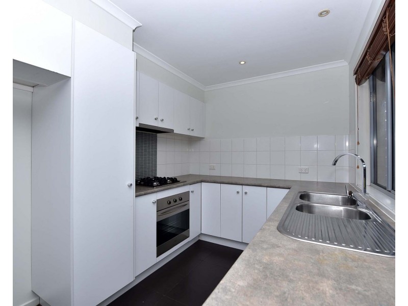 3 Triumph Way, Skye VIC 3977