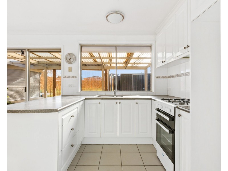 1/20 Currawong Drive, Carrum Downs VIC 3201