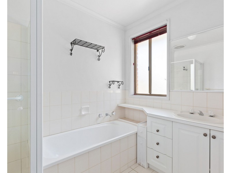 1/20 Currawong Drive, Carrum Downs VIC 3201