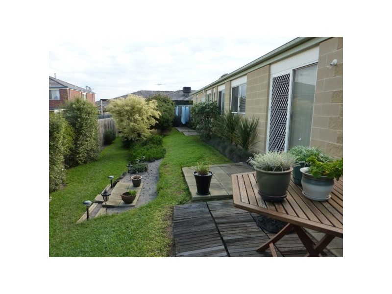 47  Laurel Crescent, Carrum Downs VIC 3201