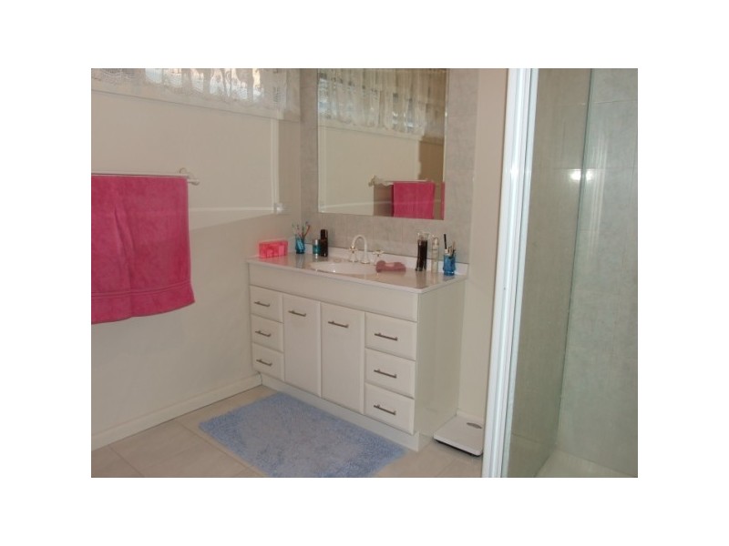 4  Coonara Avenue, Seaford VIC 3198