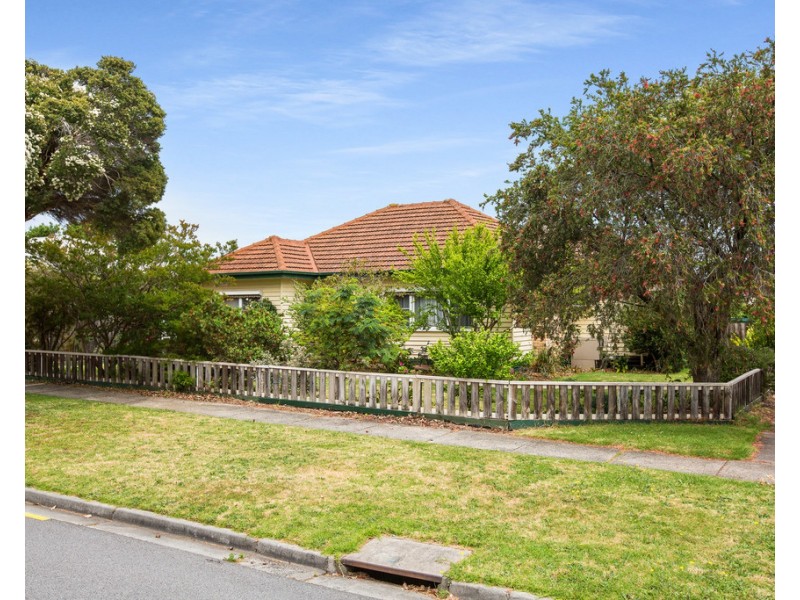 37 Petrie Street, Frankston VIC 3199