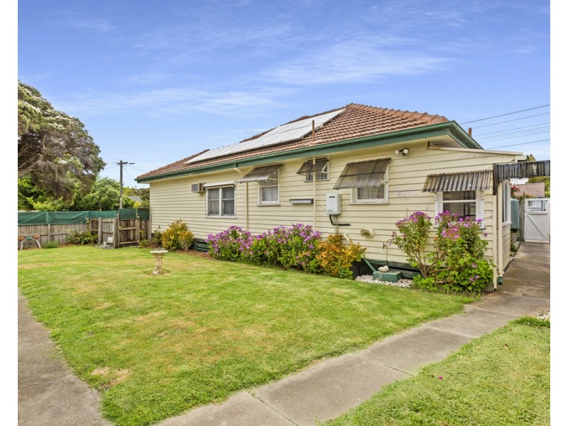 37 Petrie Street, Frankston VIC 3199