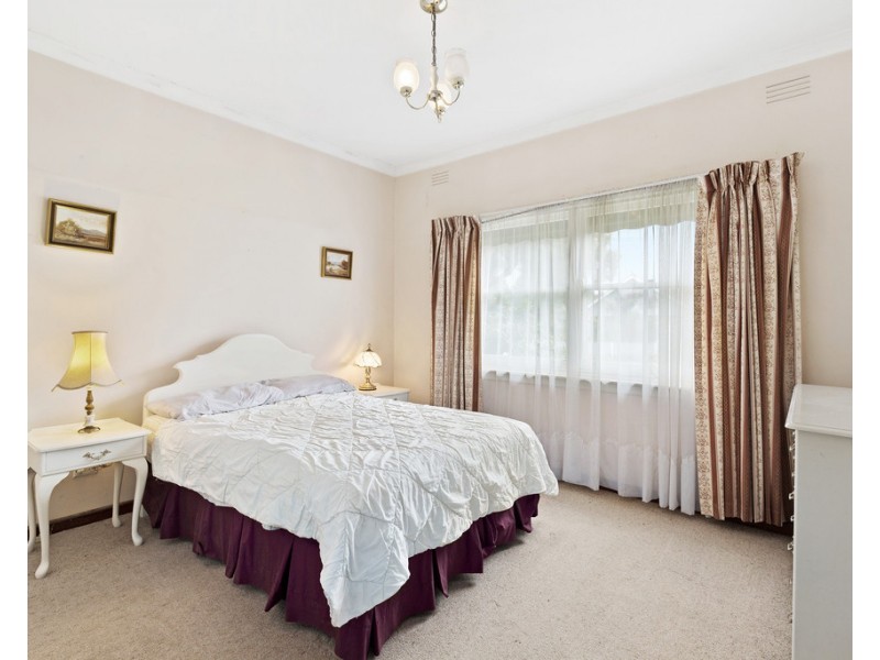 37 Petrie Street, Frankston VIC 3199