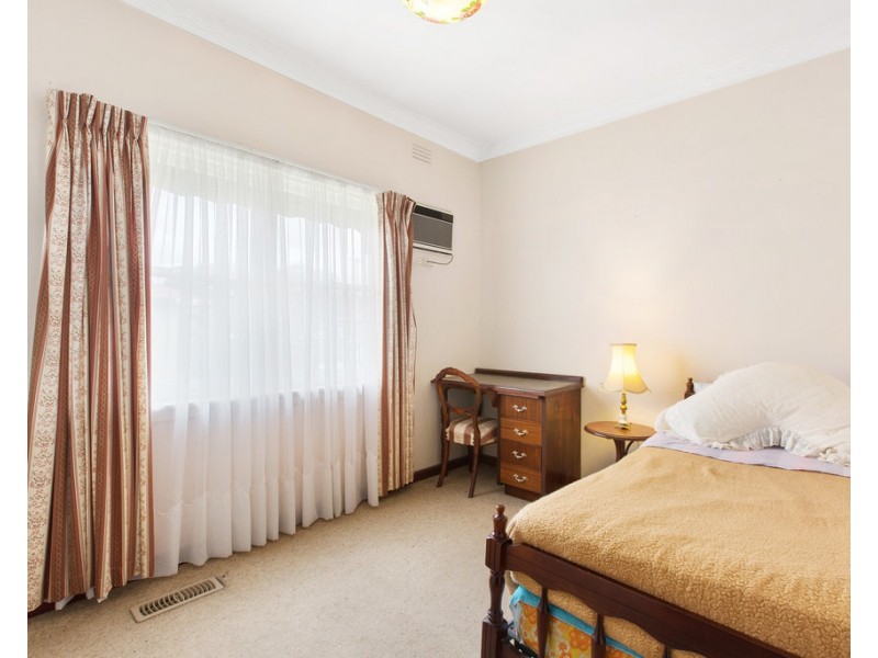 37 Petrie Street, Frankston VIC 3199