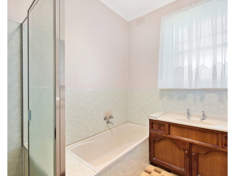 37 Petrie Street, Frankston VIC 3199