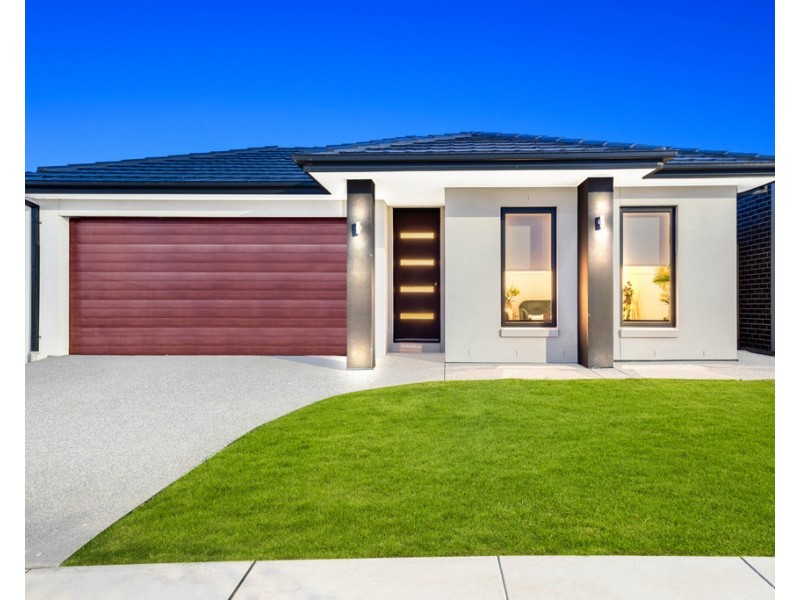 151 Athletic Circuit, Clyde VIC 3978